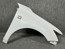 レクサス CT200 Fスポーツ ZWA10 純正 右フェンダー 53801-76010 ホワイトノーヴァガラスフレーク 083 塗装用/変形凹凸なし 管理23507_画像1