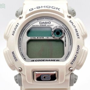 2405600290 ＃ CASIO カシオ G-SHOCK Gショック ALASKA DOG アラスカドッグ DW-8800 腕時計 白 ホワイト 純正ベルト ヴィンテージ 中古の画像1