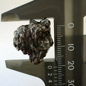 【E24603】 カンポ・デル・シエロ隕石 隕石 隕鉄 メテオライト 天然石 パワーストーン カンポ