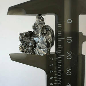 【E24599】 カンポ・デル・シエロ隕石 隕石 隕鉄 メテオライト 天然石 パワーストーン カンポ