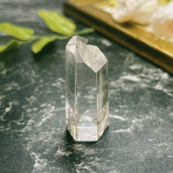 【E9323】水晶＊＊ポイント＊ブラジル＊研磨＊Quartz＊Crystal