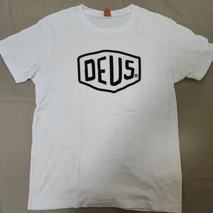 デウス　DEUS　デカロゴ　Tシャツ　ホワイト　Lサイズ 白 半袖Tシャツ