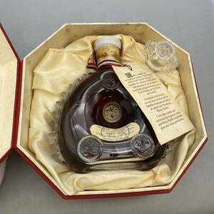 【酒B-7】 REMY MARTIN LOUIS XIII レミーマルタン ルイ13世 VERY OLD COGNAC コニャック ブランデー 替栓 箱 700ml 度数未記載 未開栓