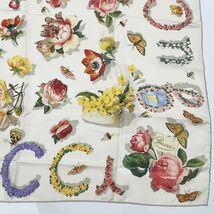 中古AB/使用感小 GUCCI グッチ スカーフ シルク100％ 85cm×86cm フローラ 花柄 ロゴ ユニセックス マルチカラー 20460359_画像5