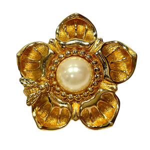  used AB/ use impression small Christian Dior Christian Dior GP fake pearl brooch flower Be bee pin Vintage 20465096