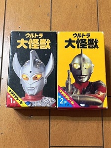 70★ウルトラ大怪獣 カード式100枚　第1弾/第2弾　2箱セット　第2弾のみキラキラシール付き　カード未剥離★