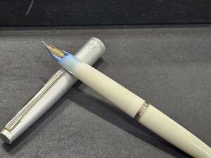 #1780 PILOT　万年筆　ペン先18K　筆記用具 筆記未確認