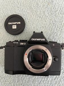 OLYMPUS* цифровой однообъективный камера OLYMPUS OM-D E-M5 двойной zoom комплект [ черный ]