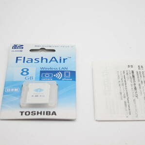 送料無料◆TOSHIBA 東芝 FlashAir Wi-Fi 8GB Wireless LAN SDカード SDHC 無線LAN 転送◆0508