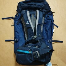 送料込み 定価31900円 新品未使用 deuter ドイター バックパック フューチュラプロ40 登山 ザック トレッキング ハイキング_画像3