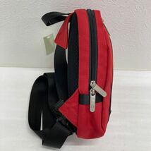  〇【M-28】UMBROアンブロ ボディバッグ BAG ショルダーバッグ　レッド　赤_画像6