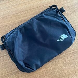 未使用 THE NORTH FACE ノースフェイス　リュックインナーポーチ　黒