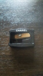 美品★CHANEL★シャネル★コスメ付属★ペンシルシャープナー★ロゴ入