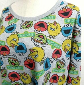 新品 セサミストリート Sesame Street 総柄 ロングTシャツ 3L