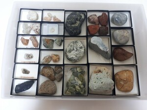  domestic production mineral, rock specimen 37 point set ( total 2.6kg)