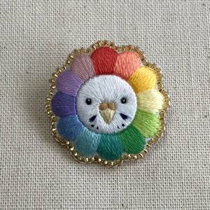 セキセイインコのカラフル刺繍ブローチ3