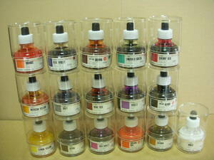 holbein drawing ink ho rube India rowing ink 16 piece 