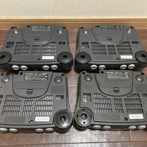 ☆全て動作品☆まとめて4台☆本体☆NINTENDO64☆コントローラーブロス2個☆ニンテンドー64☆任天堂☆オマケ多数☆の画像2