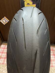 中古MCタイヤ BRIDGESTONE BATTLAX S22 190/55ZR17 ブリヂストン バトラックス ハイパースポーツ 190 55 17 1819 K4865