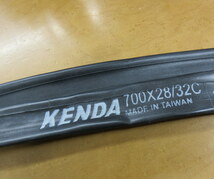 KENDA　700ｘ28C-32C　仏式チューブ2本/32mmバルブ　完成車外し品_画像3