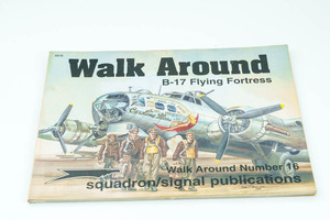 B-17 Flying Fortress Walk Around. работа . загрязнения есть самолет иностранная книга 