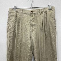 DOCKERS チノパンツ W33 ドッカーズ ベージュ リラックスフィット タック入り 古着卸 アメリカ仕入 2405-471_画像2