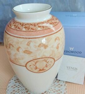 WEDGWOOD ‘VENUS’ VASE ウェッジウッド ボーンチャイナ ヴィーナス ラブポエム 花瓶 -イギリス製 -1998