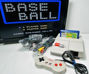 美品 動作品 ニューファミコン 本体 HVC-101 ＋コントローラー＋ACアダプター＋AVケーブル セット FC 任天堂 Nintendo (T35)