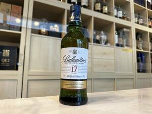 42864 バランタイン 17年 700ml 40％ Ballantines