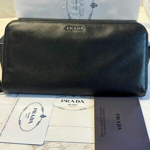 新品同様！ プラダ PRADA 財布 長財布　サフィアーノ ラウンドファスナー