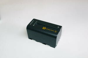 満充電後電圧測定　NP-F750 SONY ソニー 純正品 ■F2