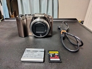 OLYMPUS compact digital camera SZ-31MR