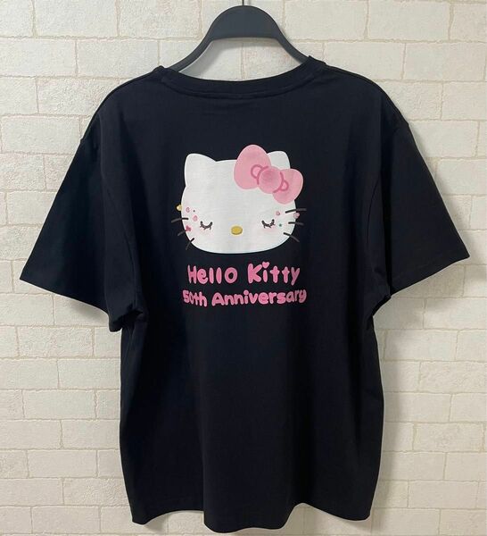 ハローキティTシャツ