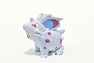 94 ポケモン モンコレ 初期 ニドラン♀ ポケットモンスター モンスターコレクション