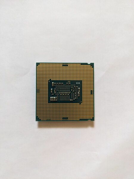 CPU Core i7 7700 中古動作確認済み。