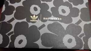 Adidas adidas Marimekko Stan Smith Box