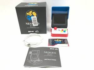 極美品★SNK NEOGEO mini ネオジオ ミニゲーム機 3.5型液晶ディスプレイ 40作品収録 アーケード筐体デザイン 餓狼伝説 FM1J2X1800 Y05083N