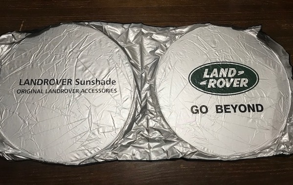 送料無料！車内の暑さ対策に！目立つ　LAND ROVERロゴ　サンシェード 　送料0円！　イヴォーグ　レンジローバー