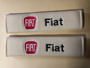 送料無料！　目立つ？　Fiat　FIATLogo　アイボリーColorSeatbeltCover　500　チンク　5000