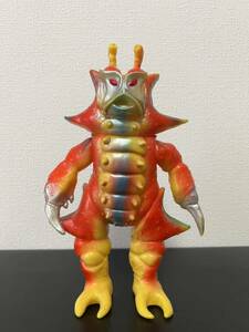 ベアモデル キンダー ミラーマン 怪獣 ソフビ インベーダー 宇宙人 ブルマァク マルサン 円谷