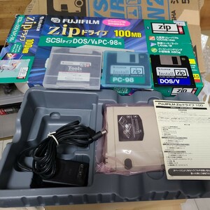 富士フィルム　ZIPドライブ 100MB　ZDR100 　FUJIFILM　scsi DOS/V PC98 