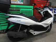 神奈川県　相模原市より　☆★　ＰＣＸ１２５　スマホホルダー・ＵＳＢ・リアボックス付き　オイル・プラグ新品　★☆　ＪＲ駅徒歩８分_画像3