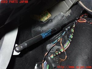 1UPJ-13821506]BMW アクティブハイブリッド3(AH3 F30)(3F30)トランクダンパー 中古