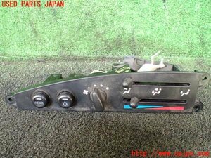 1UPJ-16216306]デリカ スペースギア(PD6W)スイッチ1 (リヤエアコン) 中古