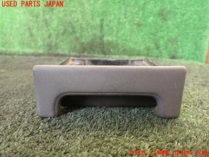 1UPJ-16497821]ランクル60系(FJ62V)灰皿1 中古