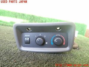 1UPJ-15966306]パジェロ(V75W)スイッチ1 (リヤエアコン) 中古