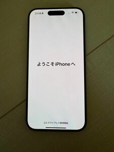 【新品同様】　当日発送可　SIMフリー iPhone 15Pro256GB ホワイトチタニウム バッデリー100％ 