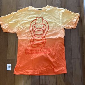 お探しの方。レア物。A BATHING APE Tシャツ　サイズM ⑦ ビンテージ