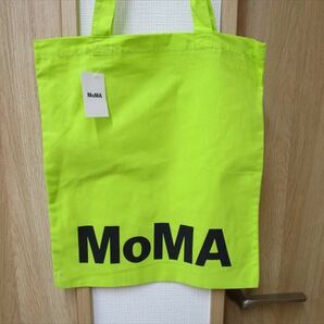 ★新品未使用★ＭＯＭＡ（モマ）クリス　オフィリ メッセージトートバッグ（change is not indecision）ニューヨーク近代美術館　黄N83　