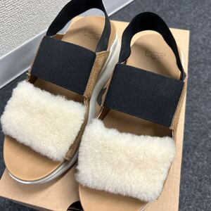 UGG sandals thickness bottom slippers lady's 22cm